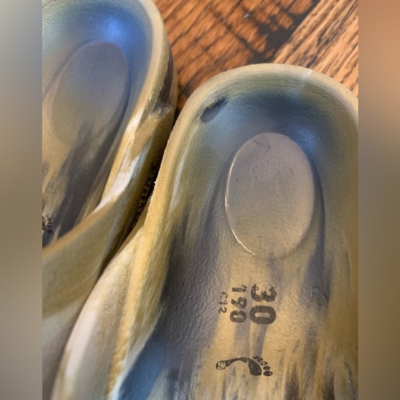 Birkenstock Kids Marbled Arizona Slip On Sandals Gray White green Size 30 - Picture 5 of 7